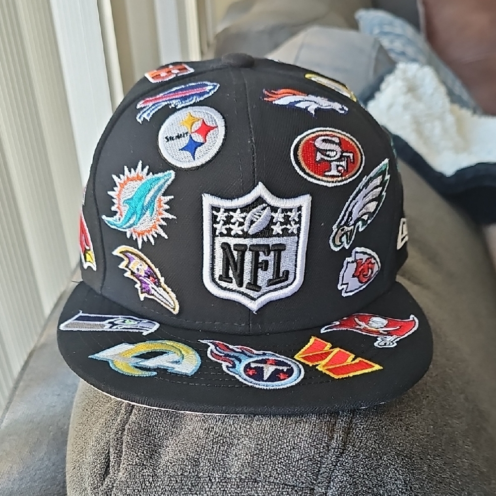 New Era Black NFL Team Logo Cap